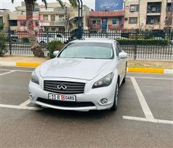 إنفينيتي M37